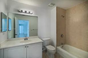 8395 SW 73rd Ave, Miami, FL 33143 - Photo 17