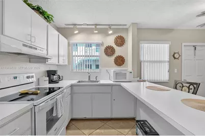 4520 El Mar Dr #12, Lauderdale by the Sea, FL 33308 - Photo 11