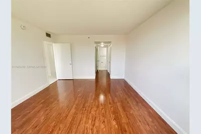 919 Hillcrest Dr #304, Hollywood, FL 33021 - Photo 19