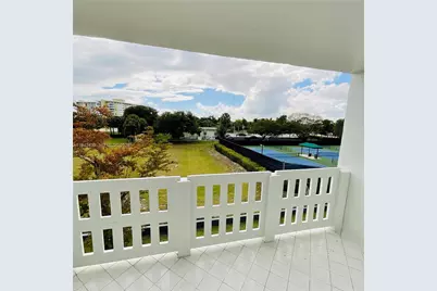 919 Hillcrest Dr #304, Hollywood, FL 33021 - Photo 23