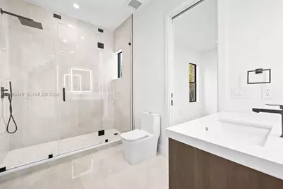 1122 NE 10th Ave, Fort Lauderdale, FL 33304 - Photo 15