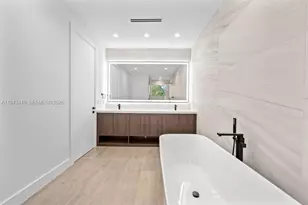 1122 NE 10th Ave, Fort Lauderdale, FL 33304 - Photo 65