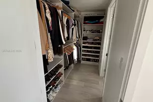 488 NE 18th St, Miami, FL 33132 - Photo 15