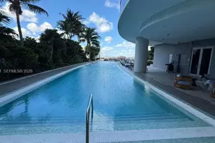 488 NE 18th St, Miami, FL 33132 - Photo 45