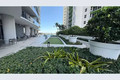 488 NE 18th St #700, Miami, FL 33132 - Photo 37