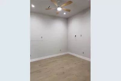 1135 NE 11th Ave, Fort Lauderdale, FL 33304 - Photo 15