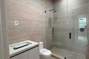 1135 NE 11th Ave, Fort Lauderdale, FL 33304 - Photo 23