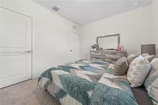 818 SE 17th St, Homestead, FL 33034 - Photo 17
