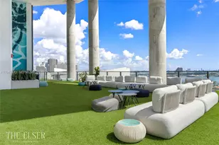 398 NE 5th St, Miami, FL 33132 - Photo 23