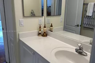 5542 NW 112th Ct, Doral, FL 33178 - Photo 31