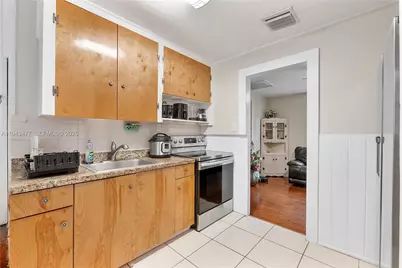 608 El Vedado, West Palm Beach, FL 33405 - Photo 25