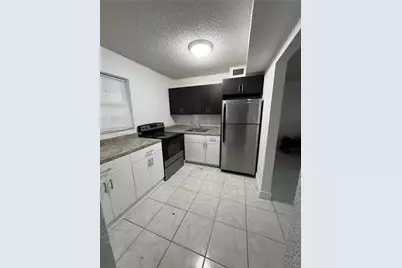 5819 Moseley St, Hollywood, FL 33021 - Photo 3