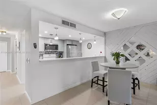 10911 Cedar Ln, Pembroke Pines, FL 33026 - Photo 19