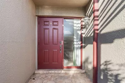 10911 Cedar Ln, Pembroke Pines, FL 33026 - Photo 11