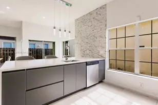 21475 SW 90th Pl, Cutler Bay, FL 33189 - Photo 9