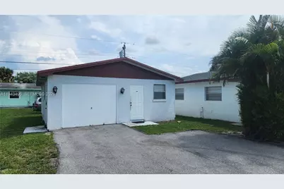 8690 Sunset Dr #3, Palm Beach Gardens, FL 33410 - Photo 1