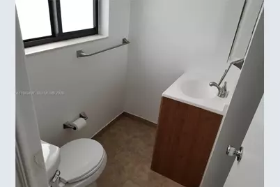 949 NW 10th St, Homestead, FL 33030 - Photo 17