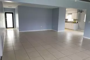 949 NW 10th St, Homestead, FL 33030 - Photo 7