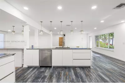 1895 Ixora Rd, North Miami, FL 33181 - Photo 13