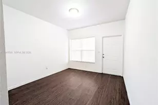 825 SW 6th Pl, Florida City, FL 33034 - Photo 13