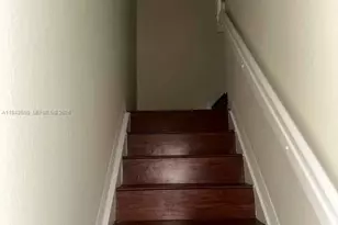 825 SW 6th Pl, Florida City, FL 33034 - Photo 5