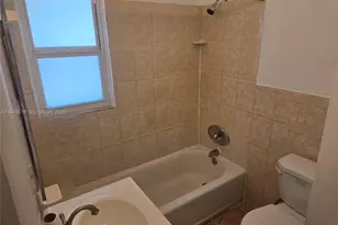 1825 Lincoln St, Hollywood, FL 33020 - Photo 13