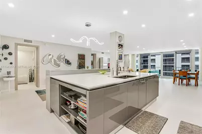 10155 Collins Avenue #606, Bal Harbour, FL 33154 - Photo 9