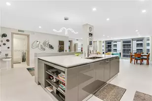 10155 Collins Ave, Bal Harbour, FL 33154 - Photo 9