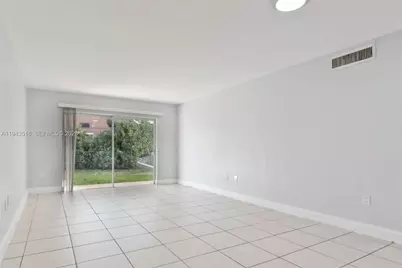 7324 SW 82nd St #B108, Miami, FL 33143 - Photo 3