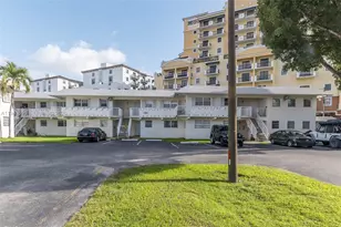 7324 SW 82nd St, Miami, FL 33143 - Photo 1