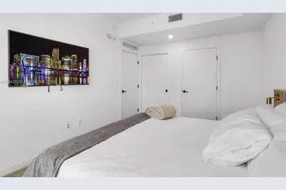 225 N Miami Ave #1005, Miami, FL 33128 - Photo 9