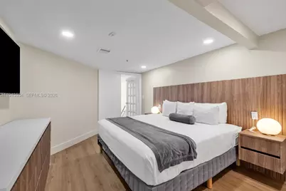 5445 Collins Ave #M9 M10 M11 M12, Miami Beach, FL 33140 - Photo 15