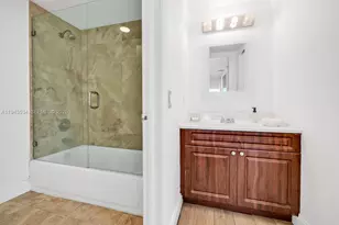 5445 Collins Ave, Miami Beach, FL 33140 - Photo 41