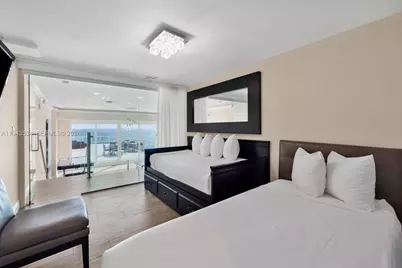 5445 Collins Ave #M9 M10 M11 M12, Miami Beach, FL 33140 - Photo 31