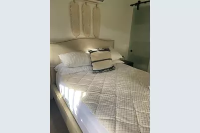 1321 Asturia Ave #REAR, Coral Gables, FL 33134 - Photo 5