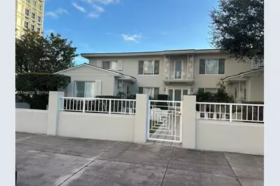 738 Biltmore Way #3, Coral Gables, FL 33134 - Photo 3