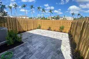 12075 NW 24th Ct, Miami, FL 33167 - Photo 17