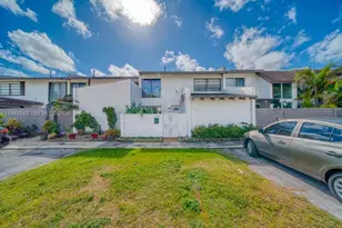 10920 SW 71st St, Miami, FL 33173 - Photo 19