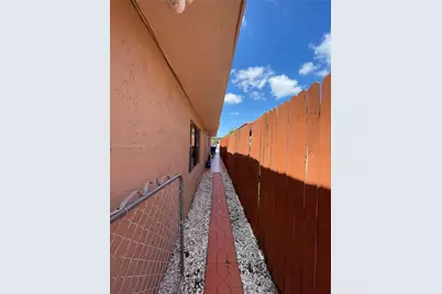 3270 SW 7th St, Miami, FL 33135 - Photo 25