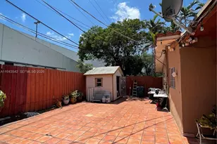 3270 SW 7th St, Miami, FL 33135 - Photo 13