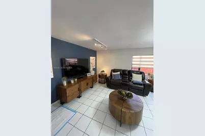 3270 SW 7th St, Miami, FL 33135 - Photo 7