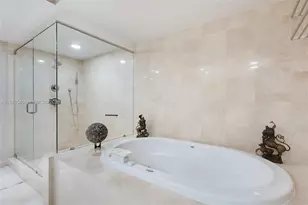 17201 Collins Ave, Sunny Isles Beach, FL 33160 - Photo 17