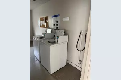 9450 Poinciana Pl #405, Davie, FL 33324 - Photo 21