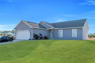 1036 Gunby, Lehigh Acres, FL 33974 - Photo 9