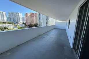 36 NW 6th Ave, Miami, FL 33128 - Photo 5