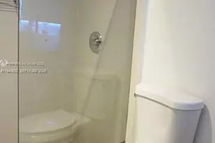 100 Lincoln Rd, Miami Beach, FL 33139 - Photo 7