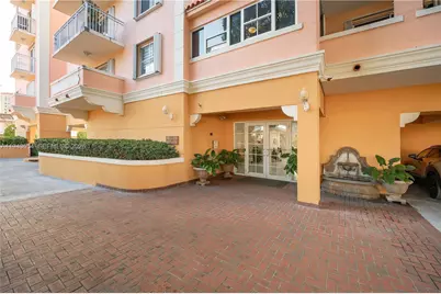 1 Alhambra Cir #203, Coral Gables, FL 33134 - Photo 29