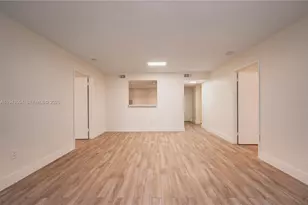 1 Alhambra Cir, Coral Gables, FL 33134 - Photo 15