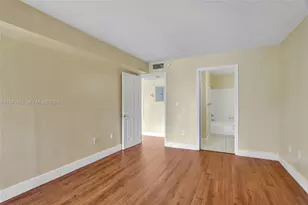 2485 NW 33rd St, Oakland Park, FL 33309 - Photo 9