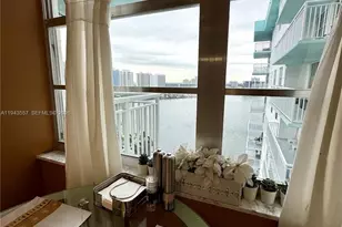 301 174th St, Sunny Isles Beach, FL 33160 - Photo 19